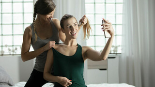 Смотри Get Ready for Czech Lesbian Action - бесплатное HD порно на FREE-FULL-PORN.COM